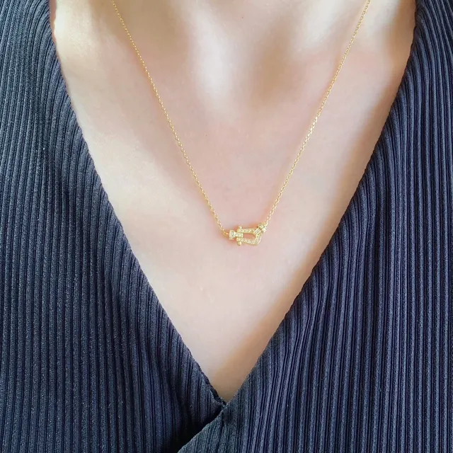 Gold Silver Lyre-Shaped Pendant Pavé-Set Stones Necklace 9