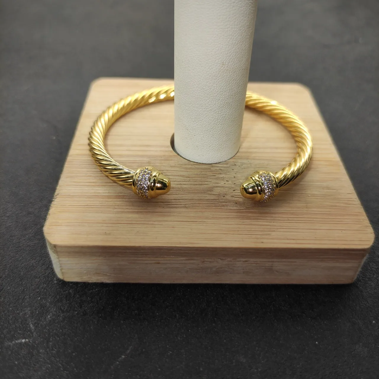 Gold Silver Twisted Rope Cable Pavé-Set End Caps Bracelet 2