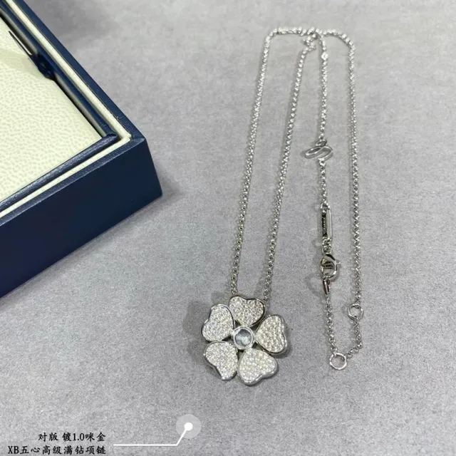 Gold-Tone Five-Petal Heart Flower Pavé Necklace 4