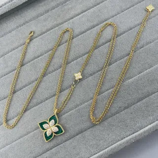 Colliers pendentifs floraux en malachite et cristal au ton doré