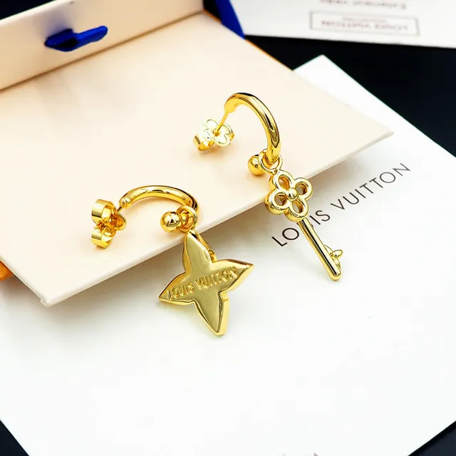 Brincos com chave Gold-Tone e Quatrefoil de concha incrustada 7