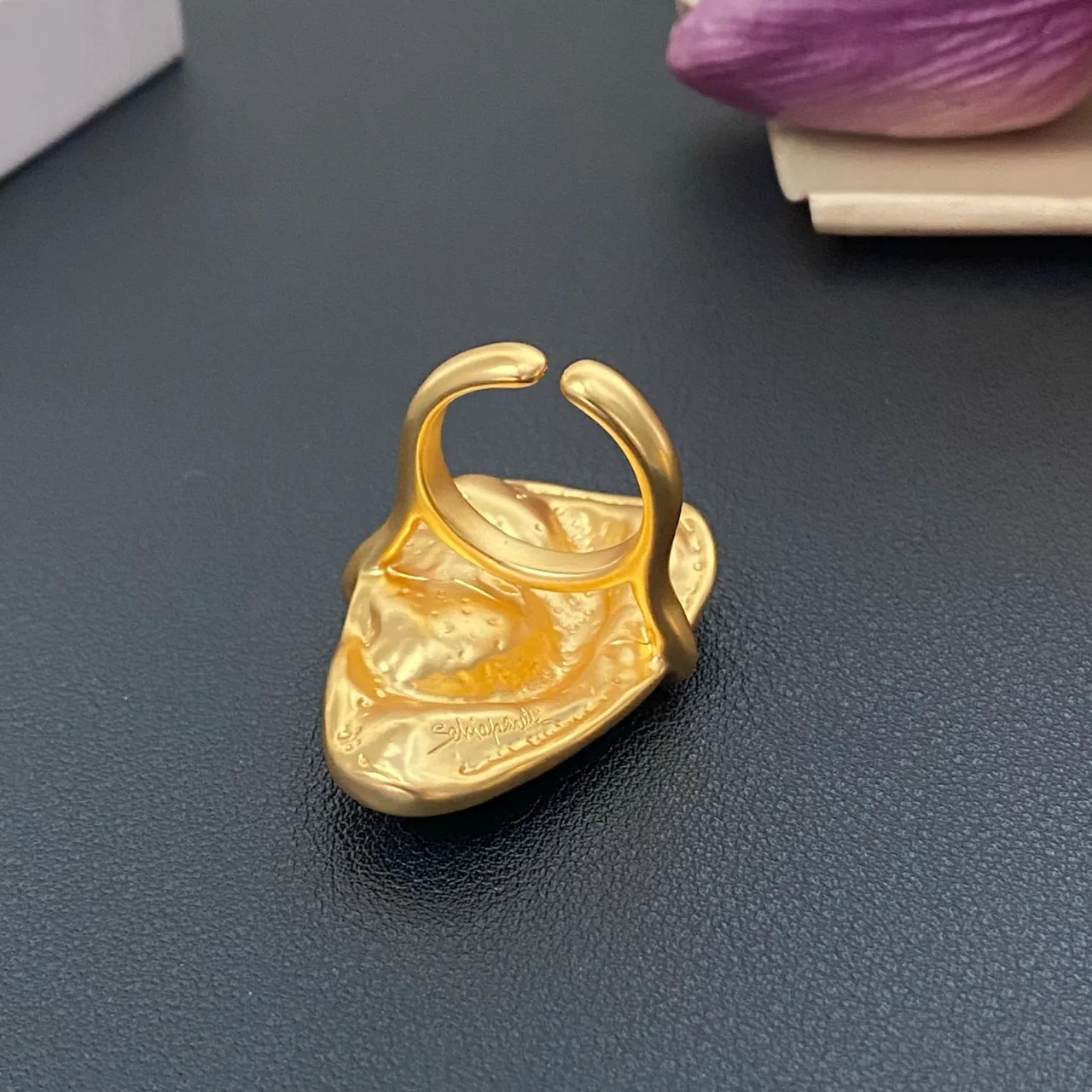 Gold White Sculptural Ear Silhouette Polished Metal Brooch 4