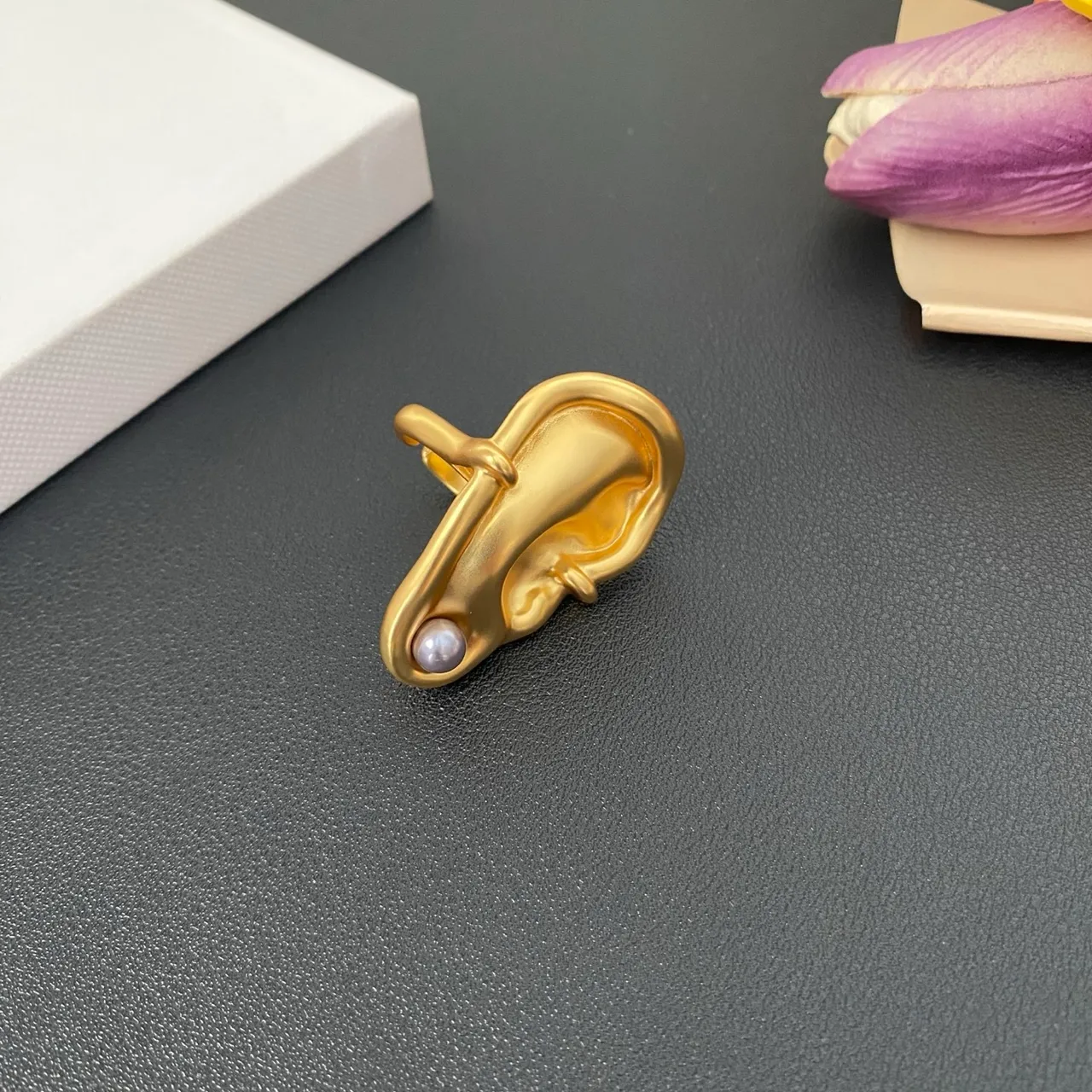Gold White Sculptural Ear Silhouette Polished Metal Brooch 8