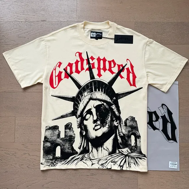 Graphic-Print Distressed Statue of Liberty Motif T-Shirt 6