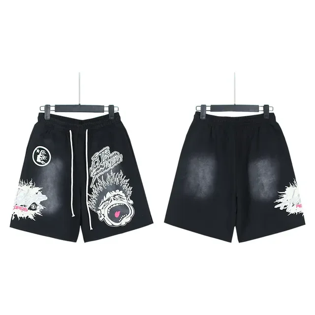 Shorts Oversize con Cordón e Impresión Gráfica 8