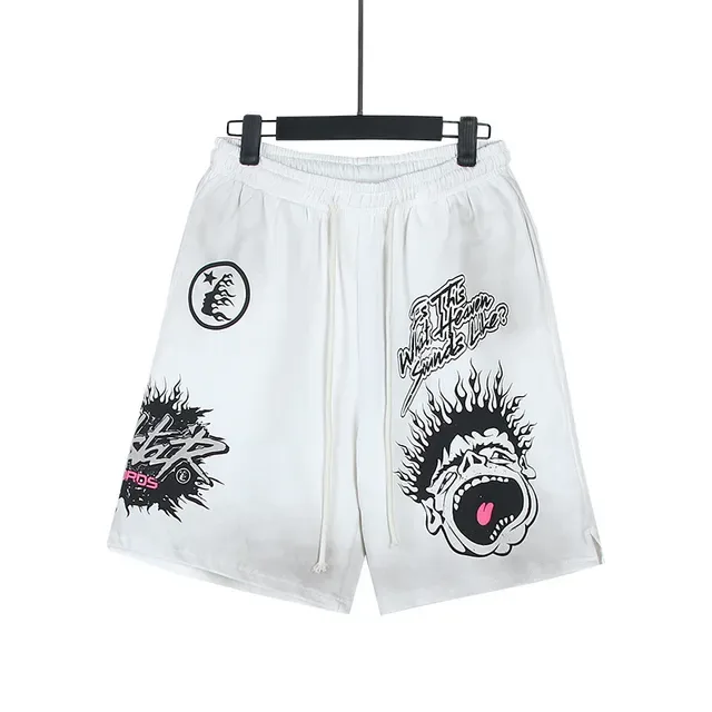 Shorts Oversize con Cordón e Impresión Gráfica 13