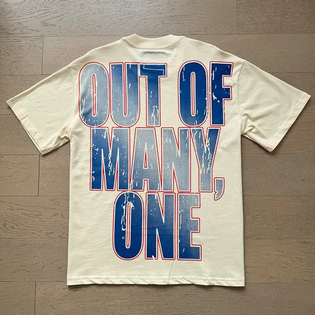 Camiseta oversized de gola redonda e manga curta com estampa gráfica 6