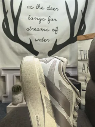 Gray and Silver Layered Overlay Low-Top Lifestyle Sneakers 3