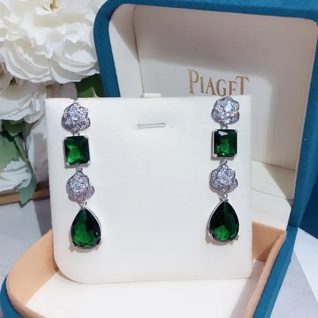 Green Square and Teardrop Gemstone Floral Motif Dangle Earrings 9