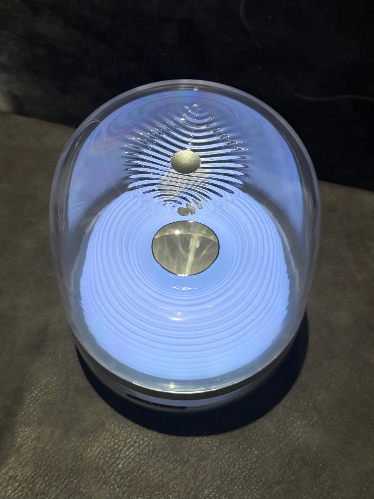 harman/kardon Azul Dorado Cúpula Transparente Driver de Anillo Concéntrico Iluminado Altavoz Portátil 4