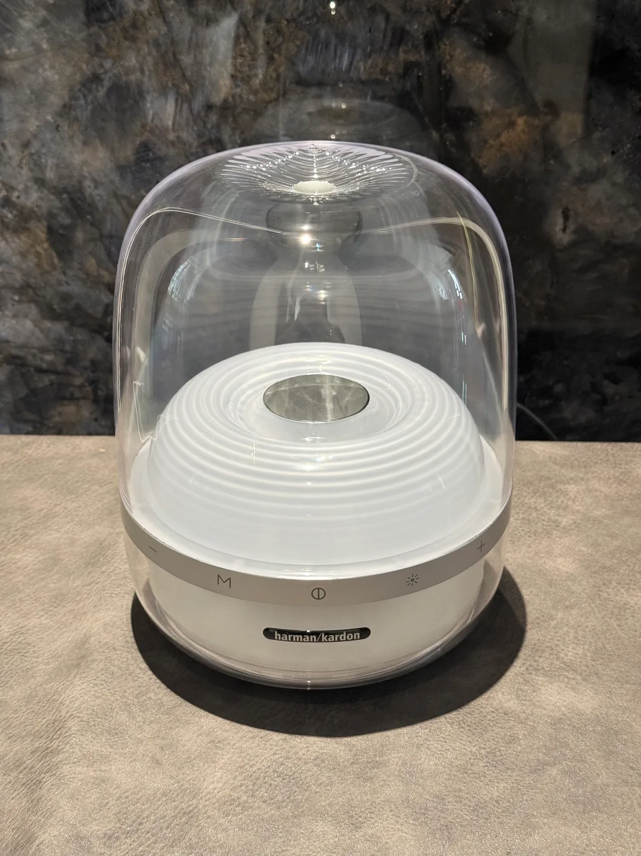 harman/kardon Azul Dorado Cúpula Transparente Driver de Anillo Concéntrico Iluminado Altavoz Portátil 5