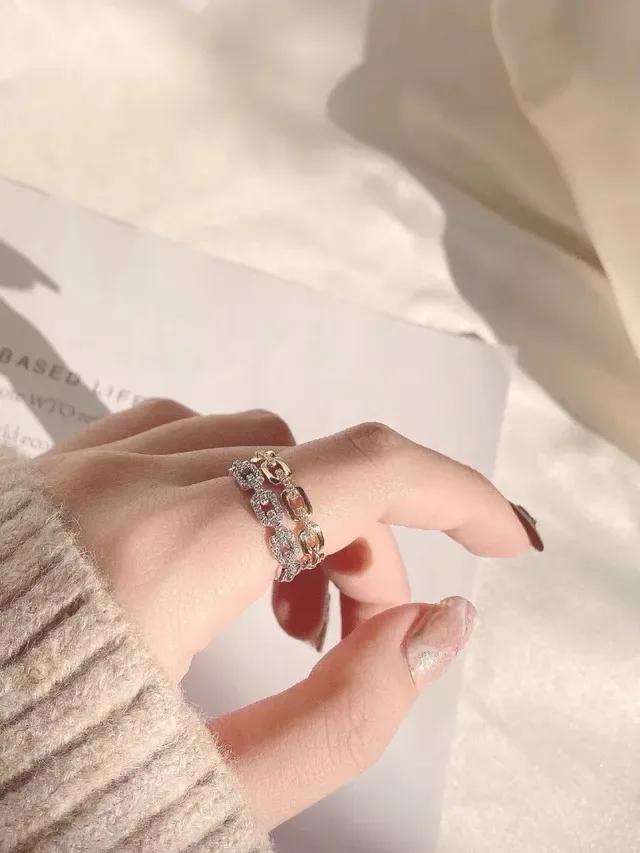 HEFANG Silver Red Chain-Link Band Pavé-Set Stones Ring 7