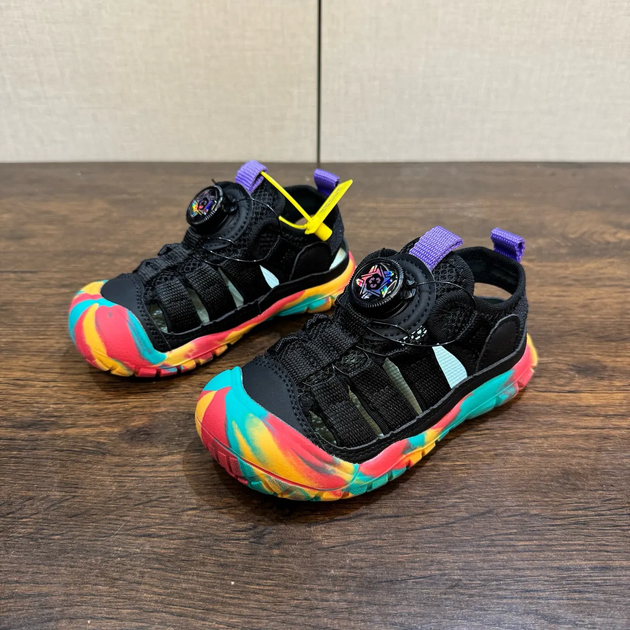 KEEN 黄色橙色 BOA® 旋钮扣合 网面 休闲凉鞋 5