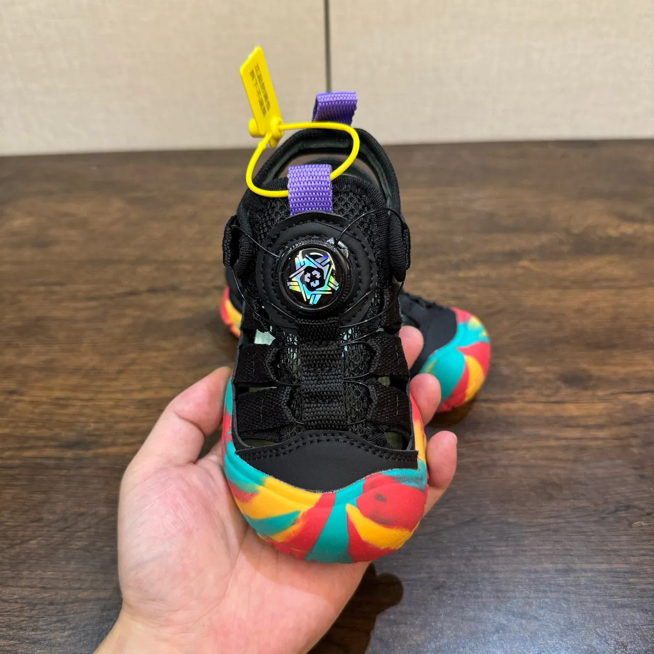 KEEN 黄色橙色 BOA® 旋钮扣合 网面 休闲凉鞋 7
