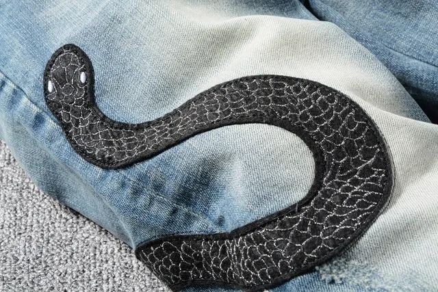 浅洗 distressed snake 刺绣 slim-fit 牛仔裤 2