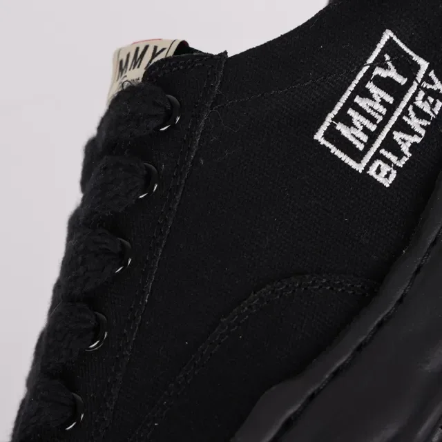 MMY Blakey Black White Canvas Upper Rubber Toe Cap Sneakers 6