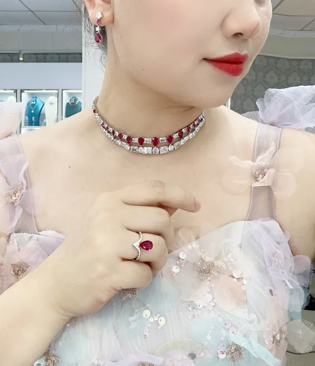 多排红宝石和钻石领项链 6