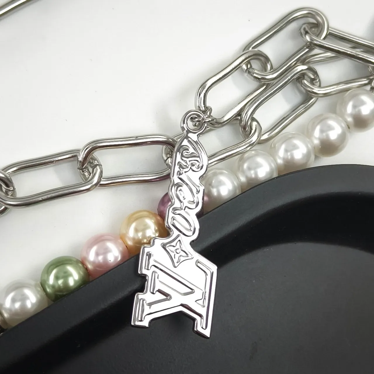 Multicolor Pearl and Silver-Tone Layered Chain Necklace 4