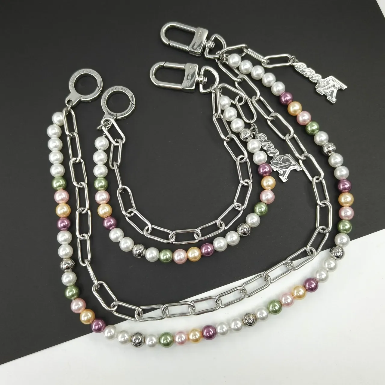 Multicolor Pearl and Silver-Tone Layered Chain Necklace 9