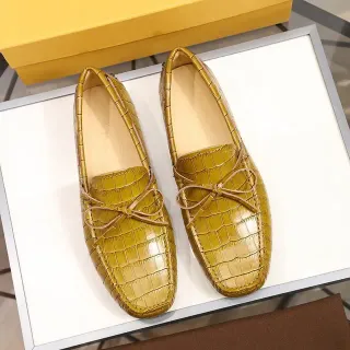 Mocasines con lazo amarillo mostaza croc embossed