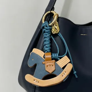 Navy Beige Smooth Leather Slouchy Silhouette Handbag