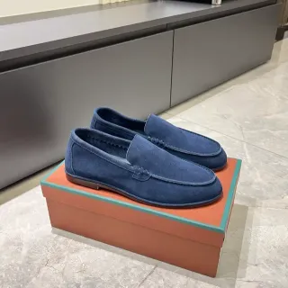 Loafers Moc-Toe de Camurça com Alça de Sela Navy
