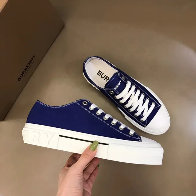 Navy White Low-Top Upper Canvas Shoes 6