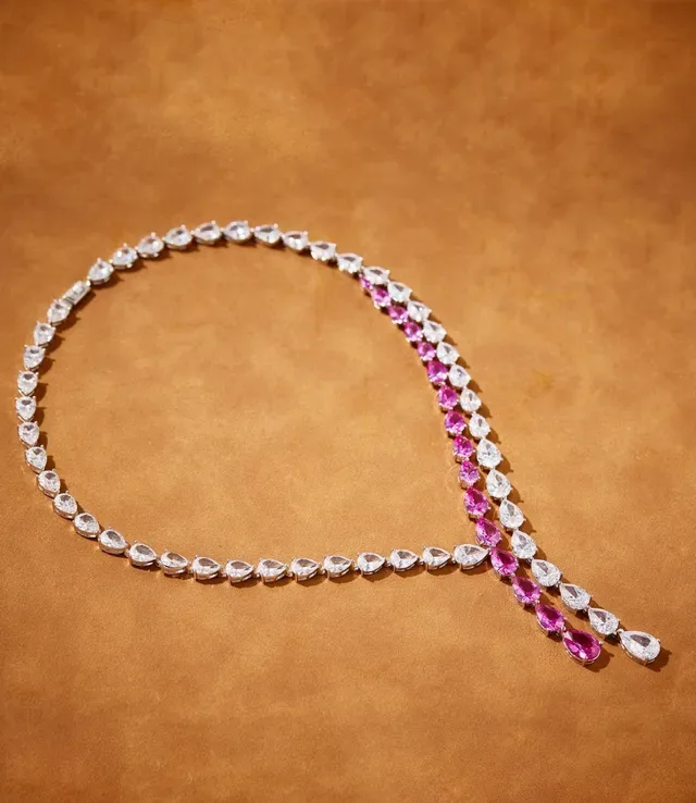 Pear-Shaped White and Green Gemstone V-Drop Necklace 8