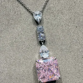 Collier pendentif à goutte multi-pierres rose et transparent