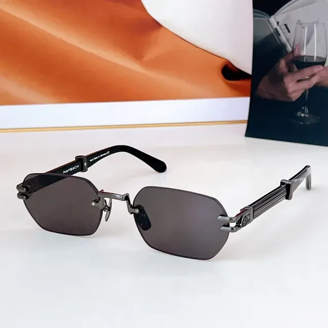 Rimless Gold-Tone Brown Gradient Sunglasses 7