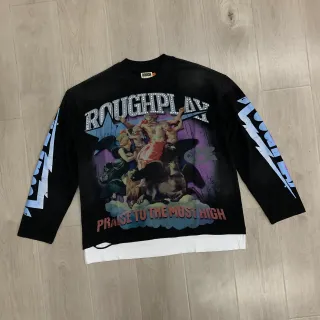 ROUGH Graphic-Print Cut-Hem Long-Sleeve Sweater