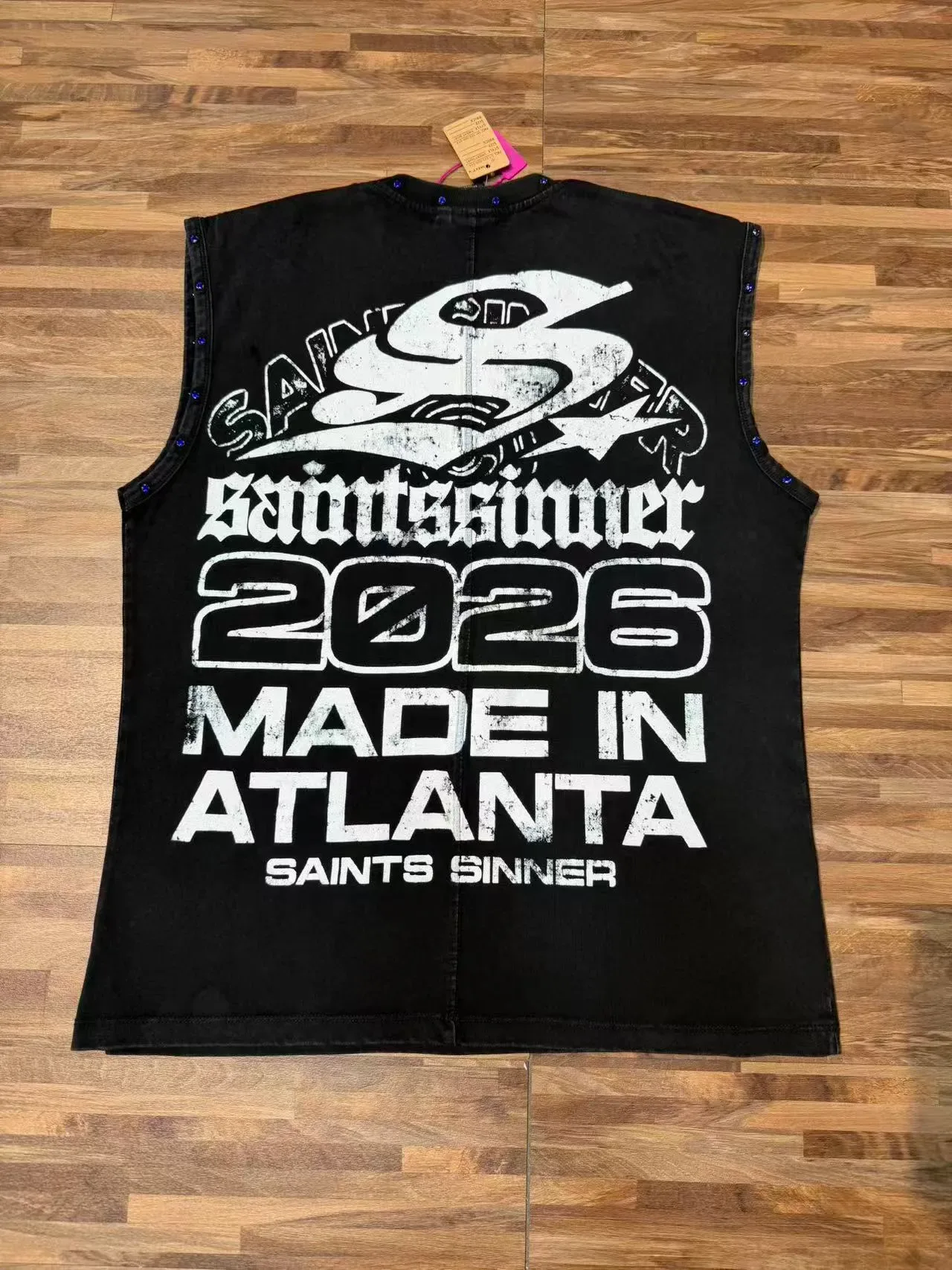 Saints Sinner Vest Top en Denim Noir Imprimé Graphique Bordure Rhinestone 6