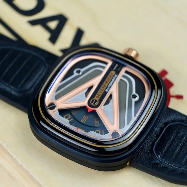 SEVENFRIDAY Automatic Black Gold Open-Worked Multi-Layer Dial Structural Bridges Mechanical Watch 6