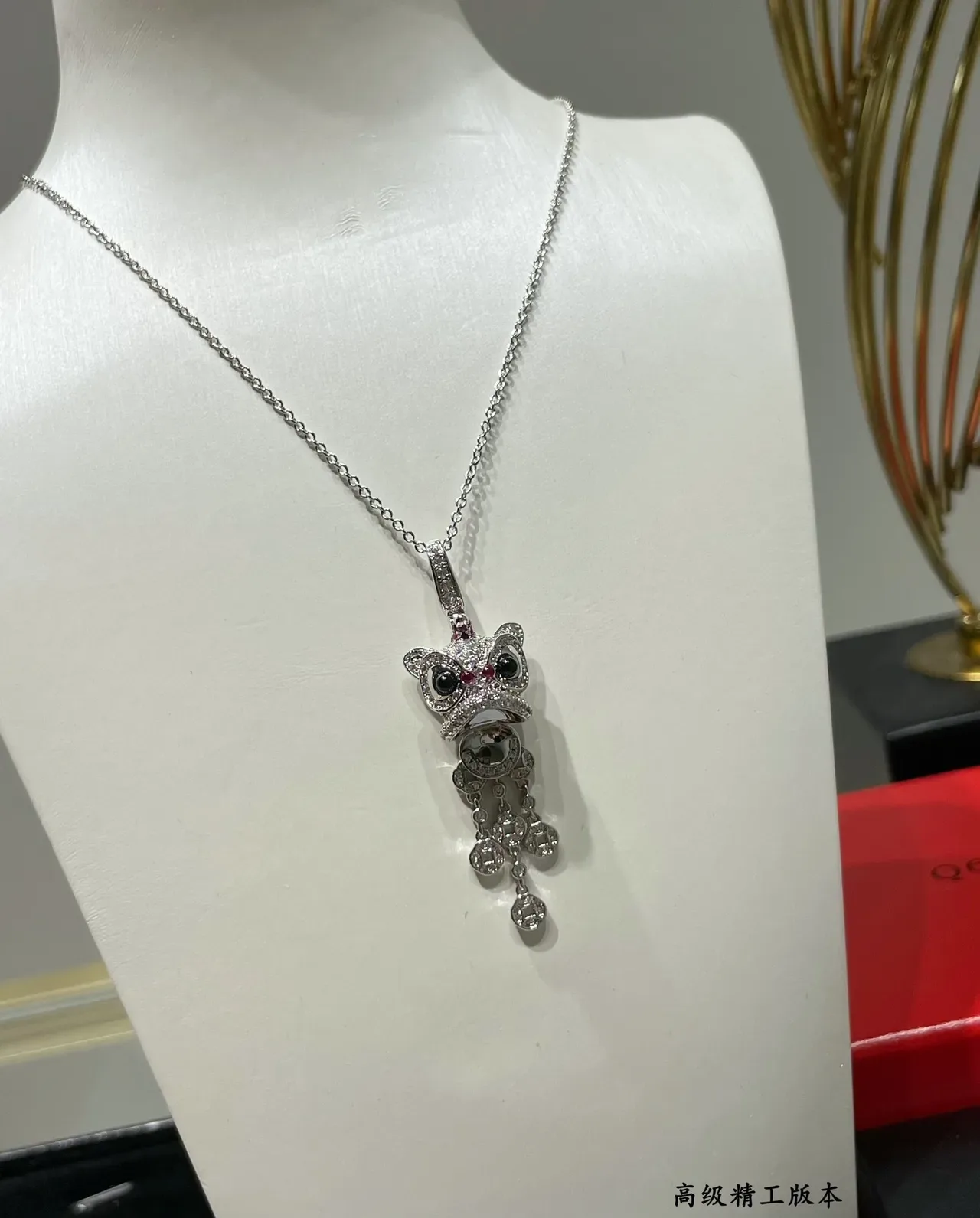 Silver Gold Animal-Head Pendants Pavé-Set Stones Necklace 3