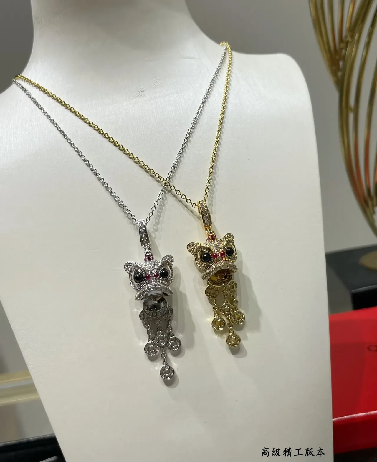 Silver Gold Animal-Head Pendants Pavé-Set Stones Necklace 7