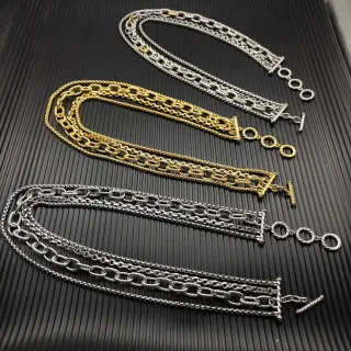Collier multi-chaînes superposées en argent et or