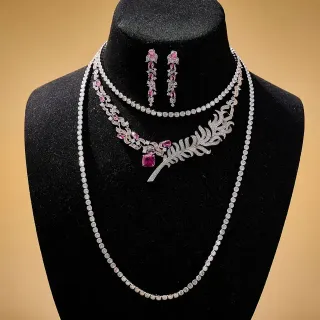 Collier Argent Rose Pendentif Feuille Ornementée Chaîne Multicouche