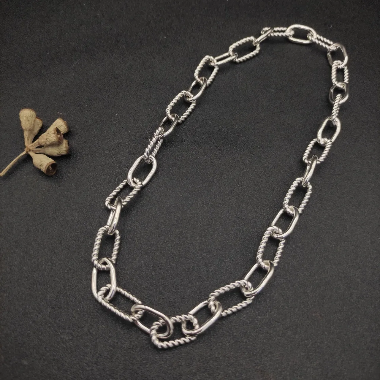 Silver Twisted Rope and Oval Link Chunky Chain Necklace 6