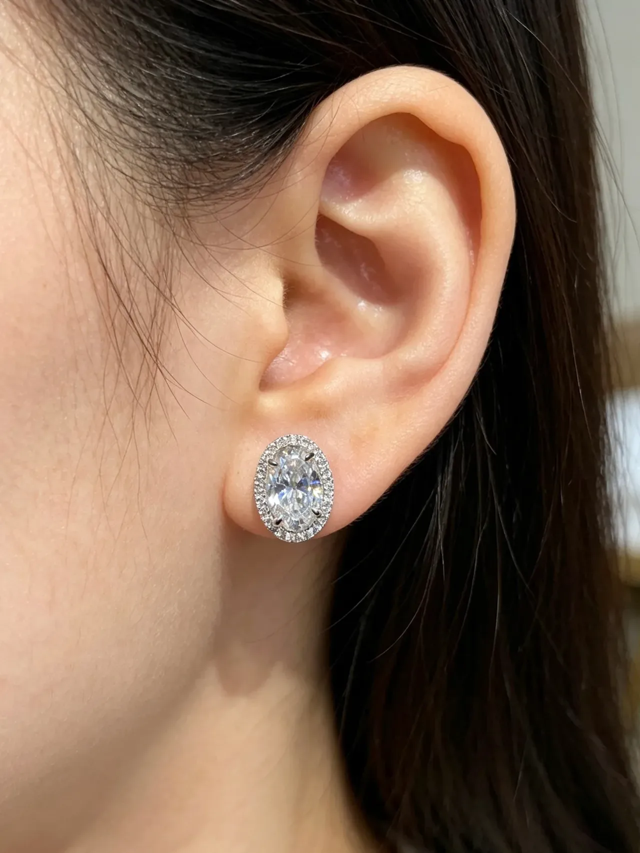 Silver White Oval-Cut Central Stone Halo Pavé Setting Earrings 8
