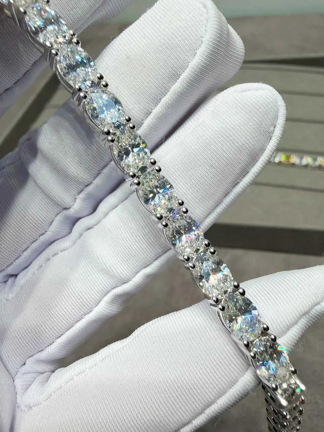 Silver Yellow Oval-Cut Stones Prong-Set Bracelet 4