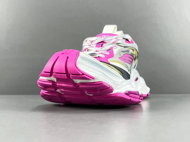 Skechers White Pink Silhouette Multi-Layered Midsole Chunky Sneakers 15