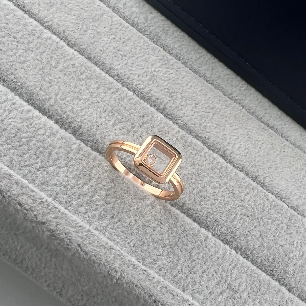 Square Bezel Open-Set Stone Rings 2