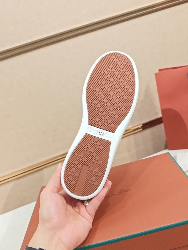 Sneakers Lifestyle Tan Daim et Cuir Panelées Low-Top 2