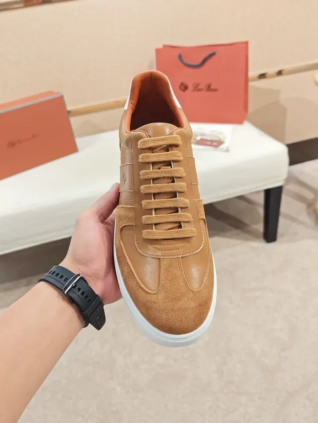 Sneakers Lifestyle Tan Daim et Cuir Panelées Low-Top 4