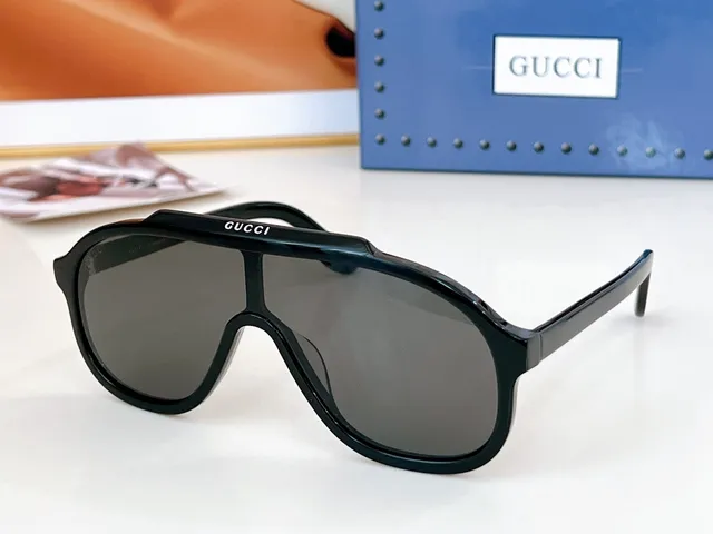 Lunettes de soleil oversized en acétate avec lentille tortue marron, gradient noir et jaune 8