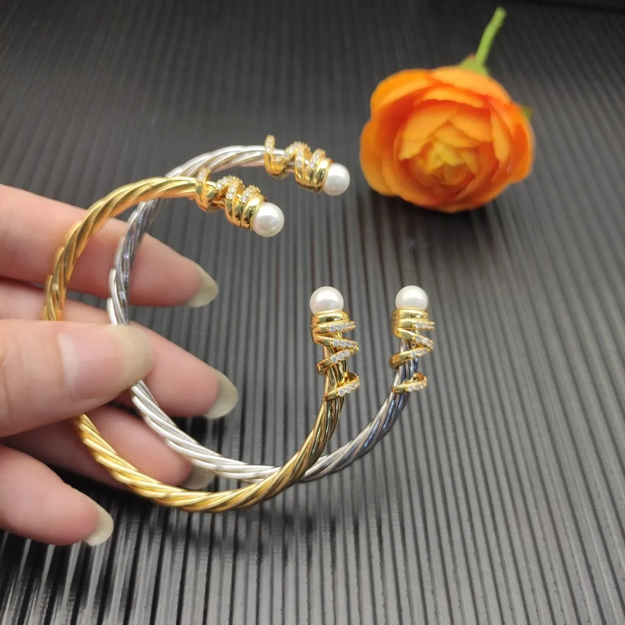 Twisted Cable Pearl and Diamond Bracelet 4