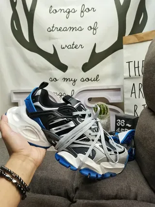 Basket chunky blanc noir et bleu 5