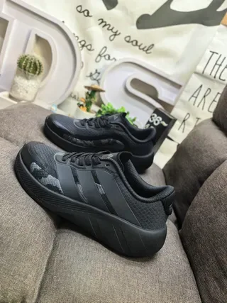 White Gradient Stripe Lifestyle Sneakers 17