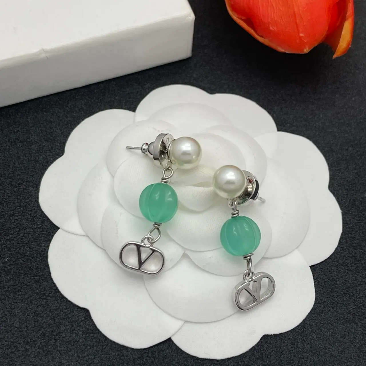 White Green Dangle Pearl And Stone Beads Earrings 8