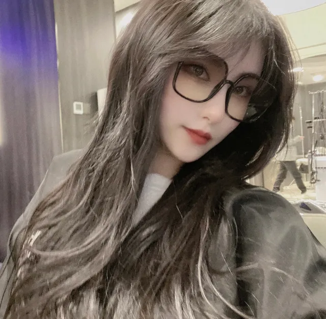 نظارات شمسية Gentle Monster أسود بني Oversized هندسية إطار مربع 3